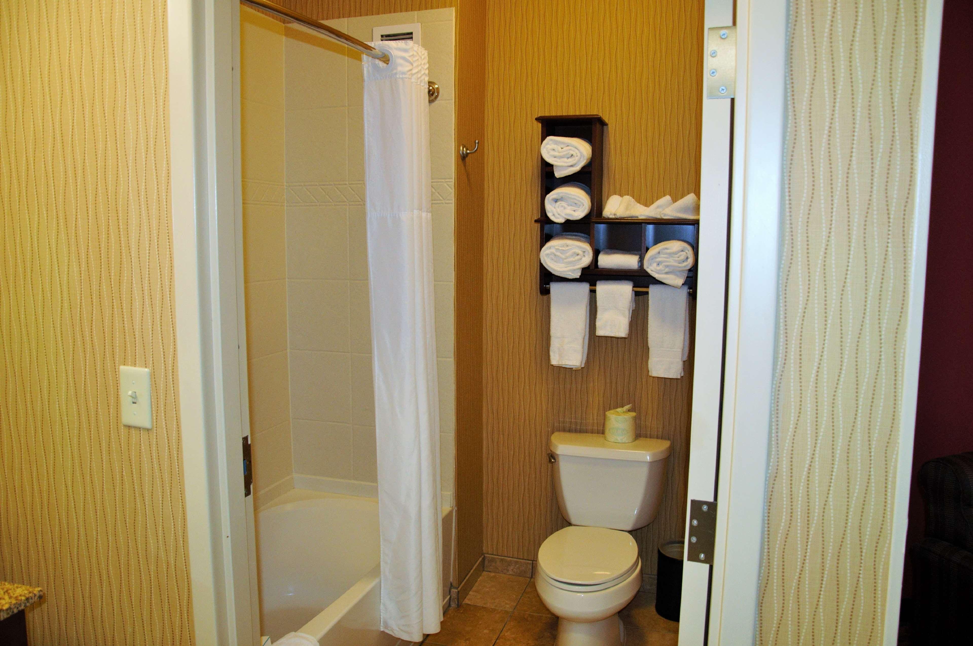 Hampton Inn & Suites Cincinnati / Uptown - University Area Zewnętrze zdjęcie