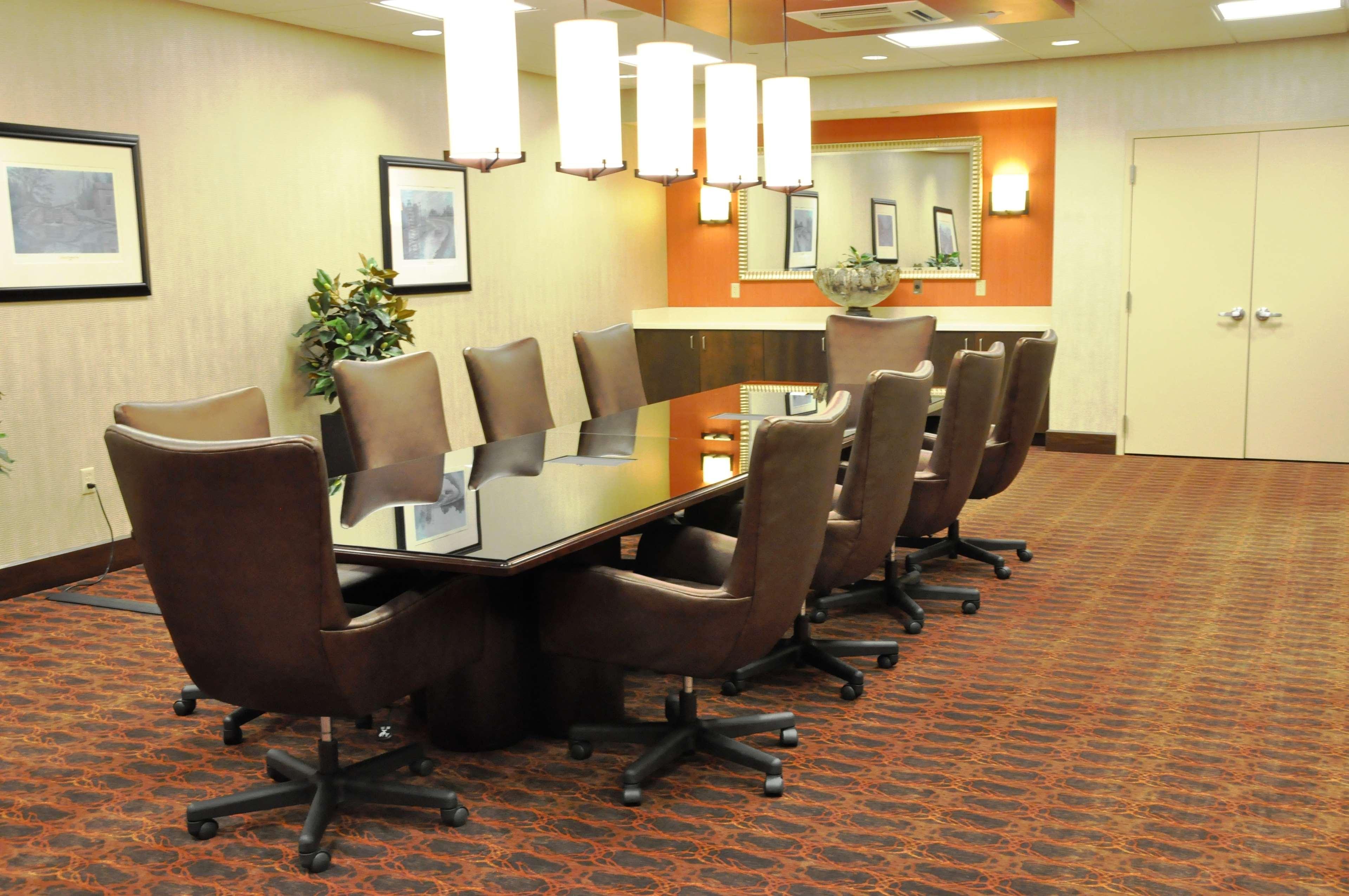 Hampton Inn & Suites Cincinnati / Uptown - University Area Udogodnienia zdjęcie