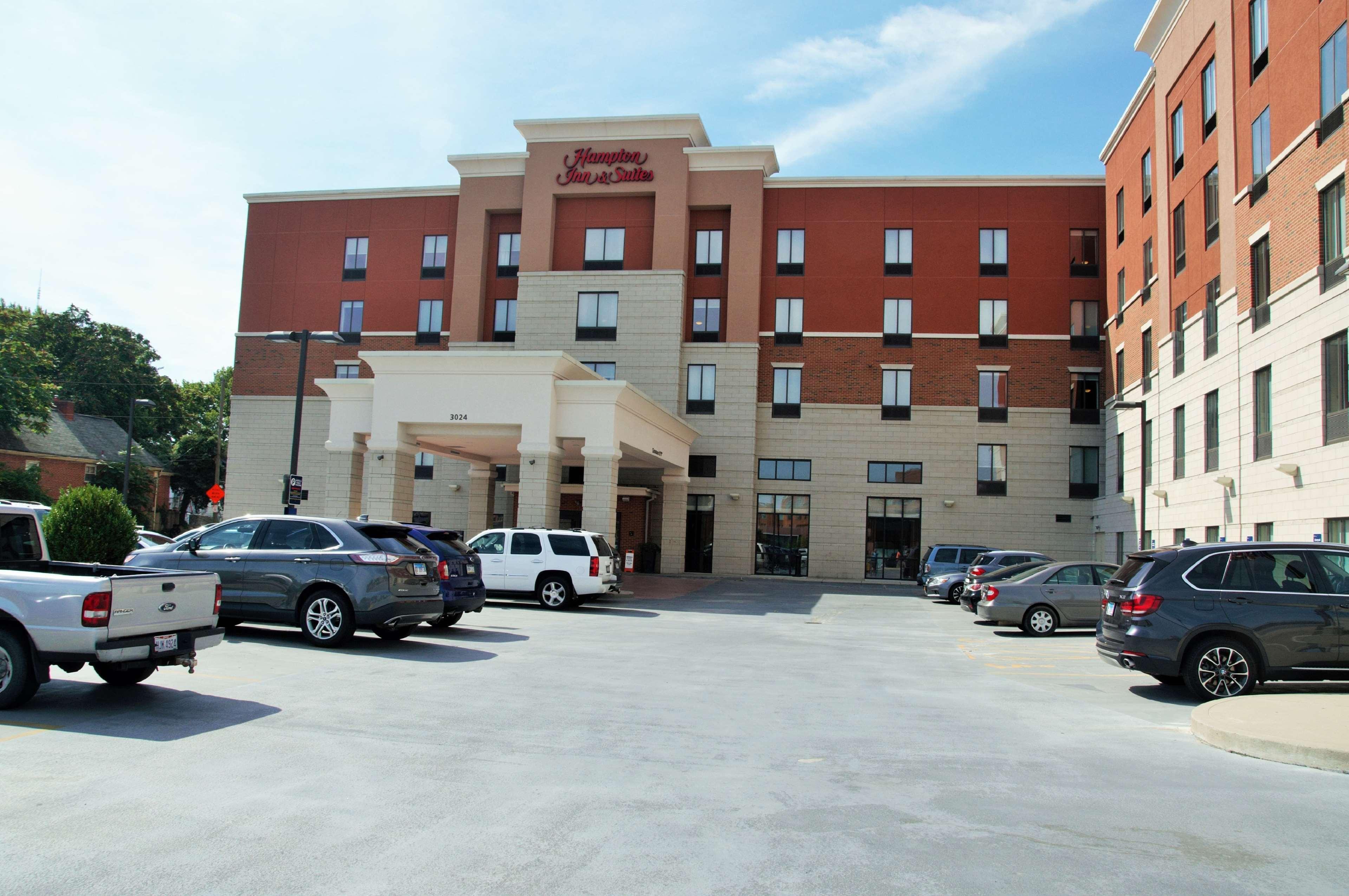 Hampton Inn & Suites Cincinnati / Uptown - University Area Zewnętrze zdjęcie