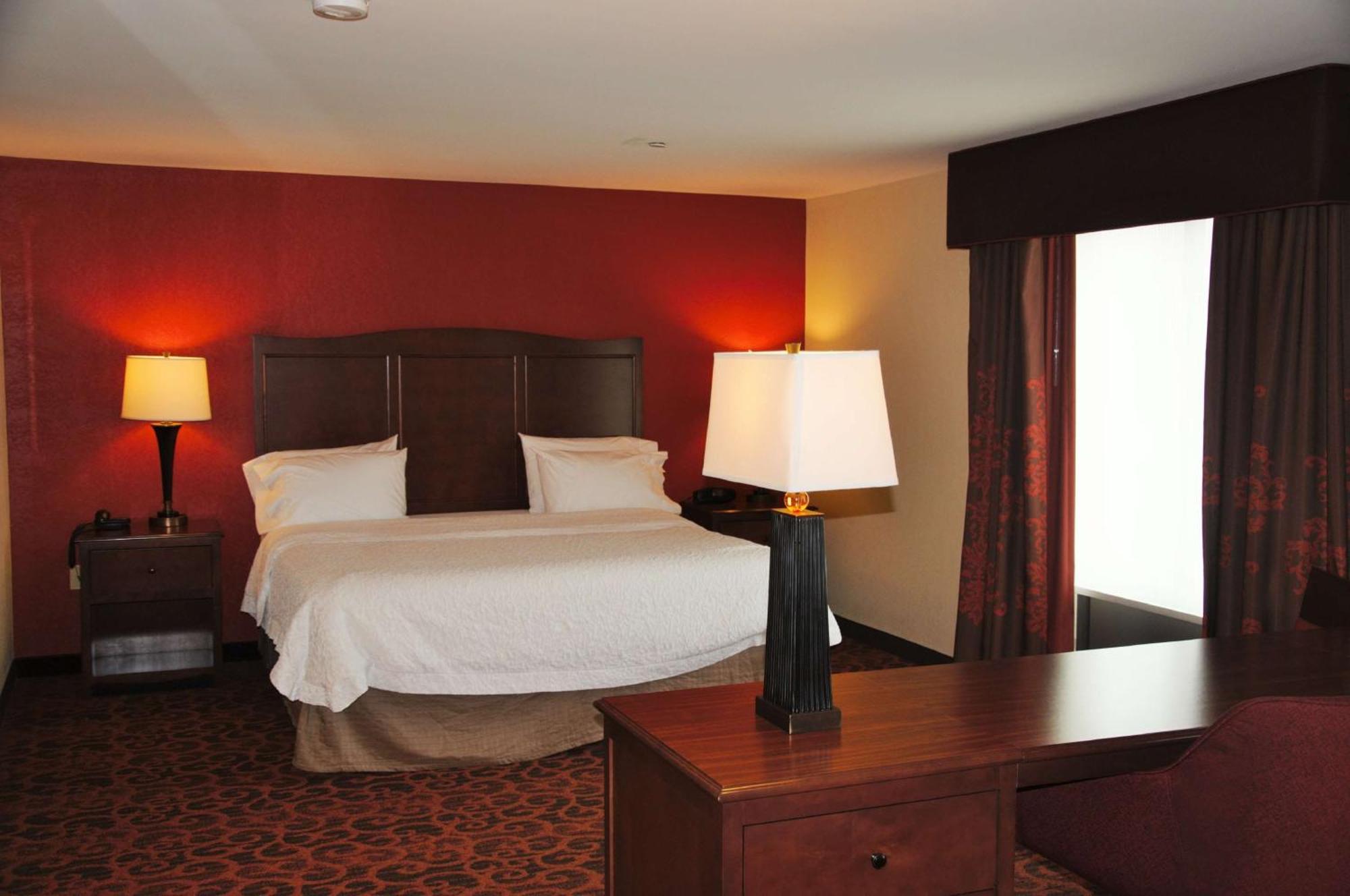 Hampton Inn & Suites Cincinnati / Uptown - University Area Zewnętrze zdjęcie